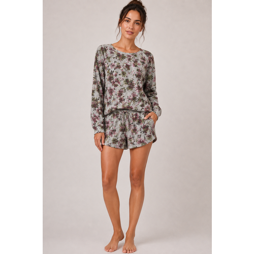 COZY PULLOVER AND SHORT SET