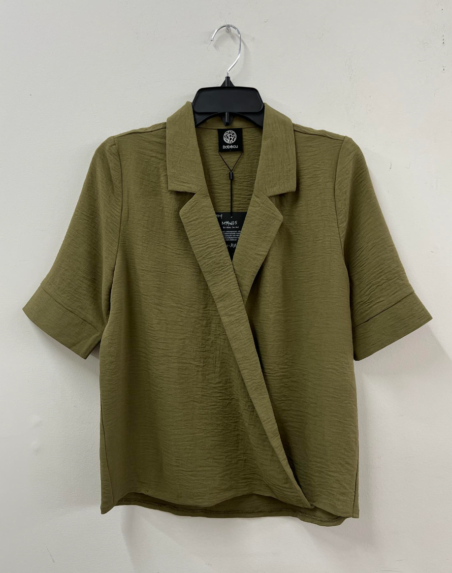 ELBOW SLEEVE SURPLICE TOP