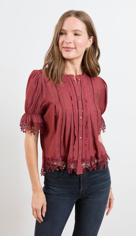 ELBOW SLEEVE PLEAT TOP WITH TRIM