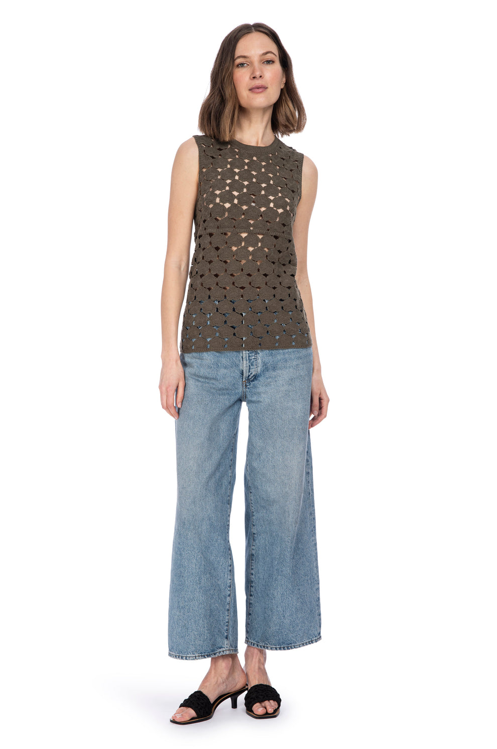 CROCHET FLORAL TANK Bobeau