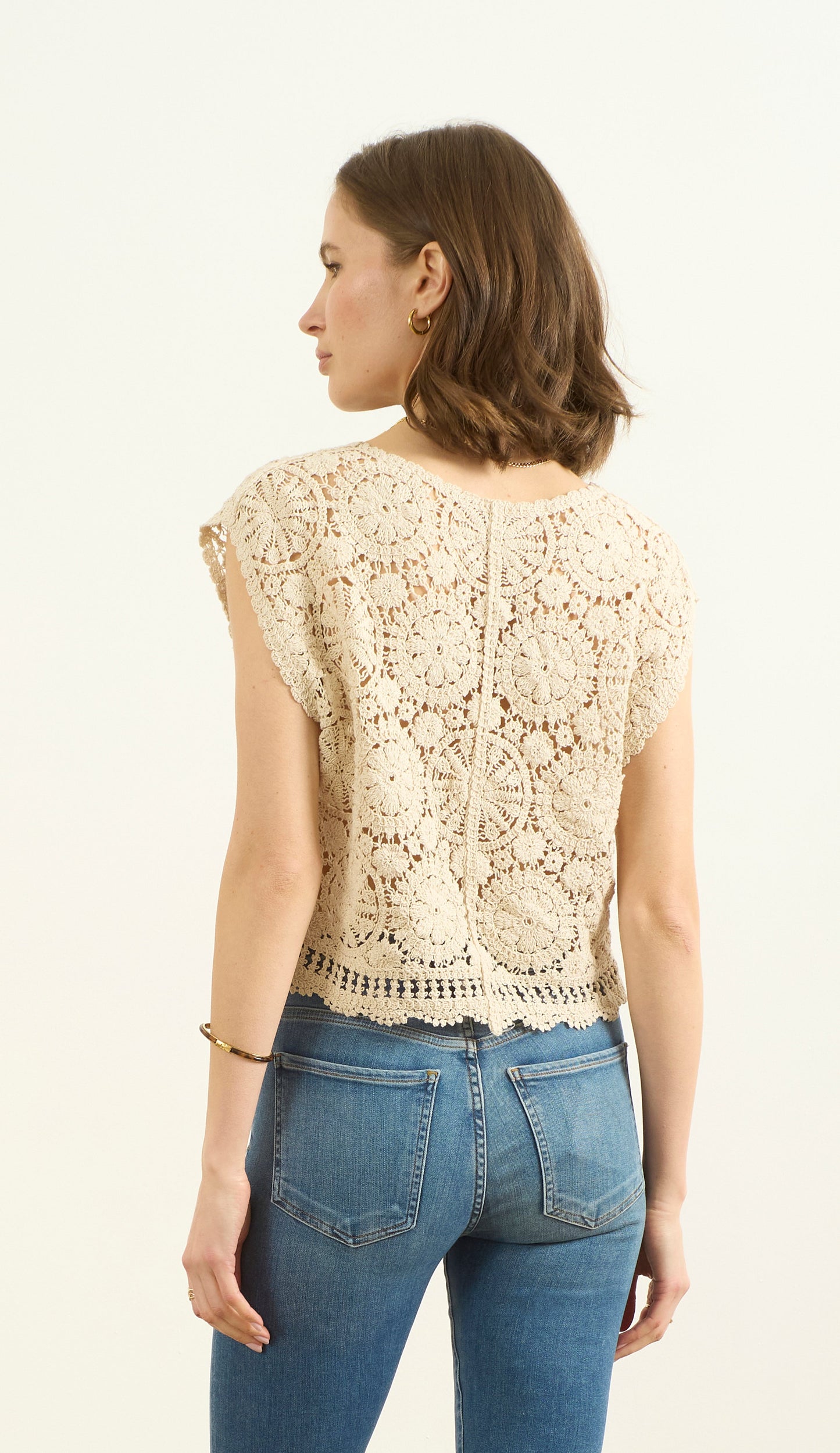 V NECK CROCHET TOP