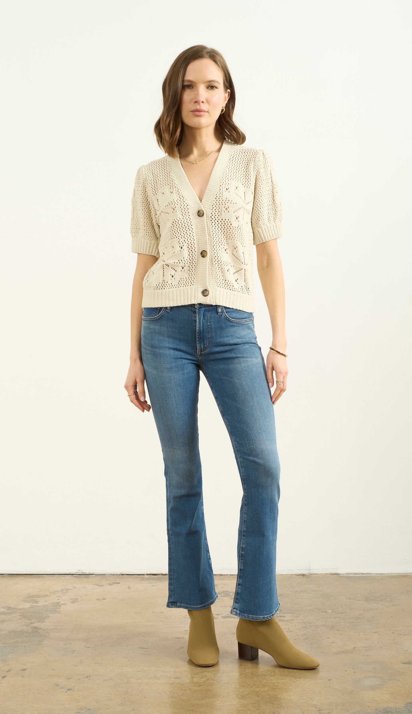 SHORT SLEEVE BUTTON FRONT SWEATER