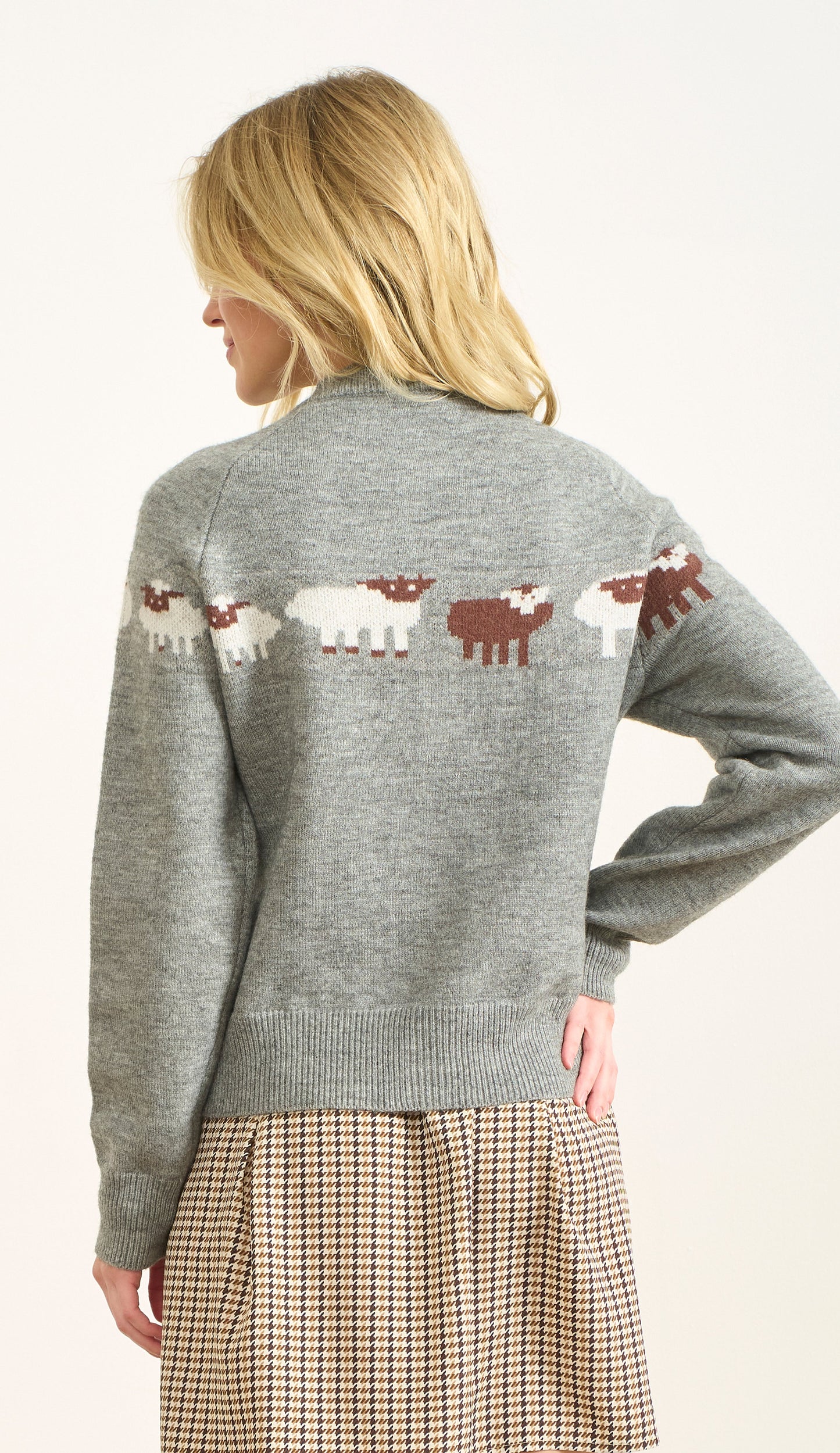 BUTTON FRONT SHEEP CARDIGAN