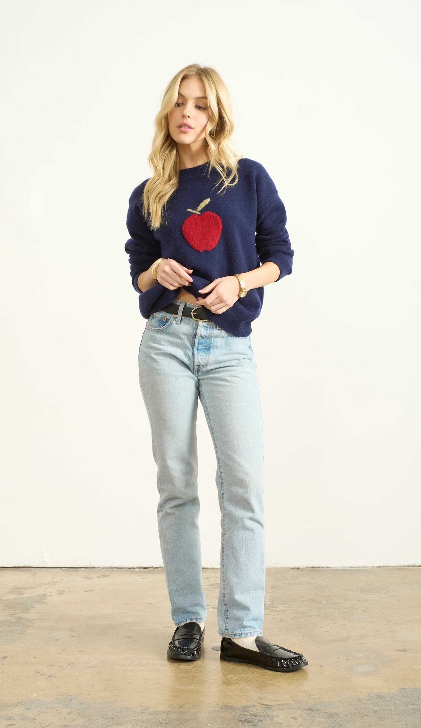 APPLE PICKING SWEATER