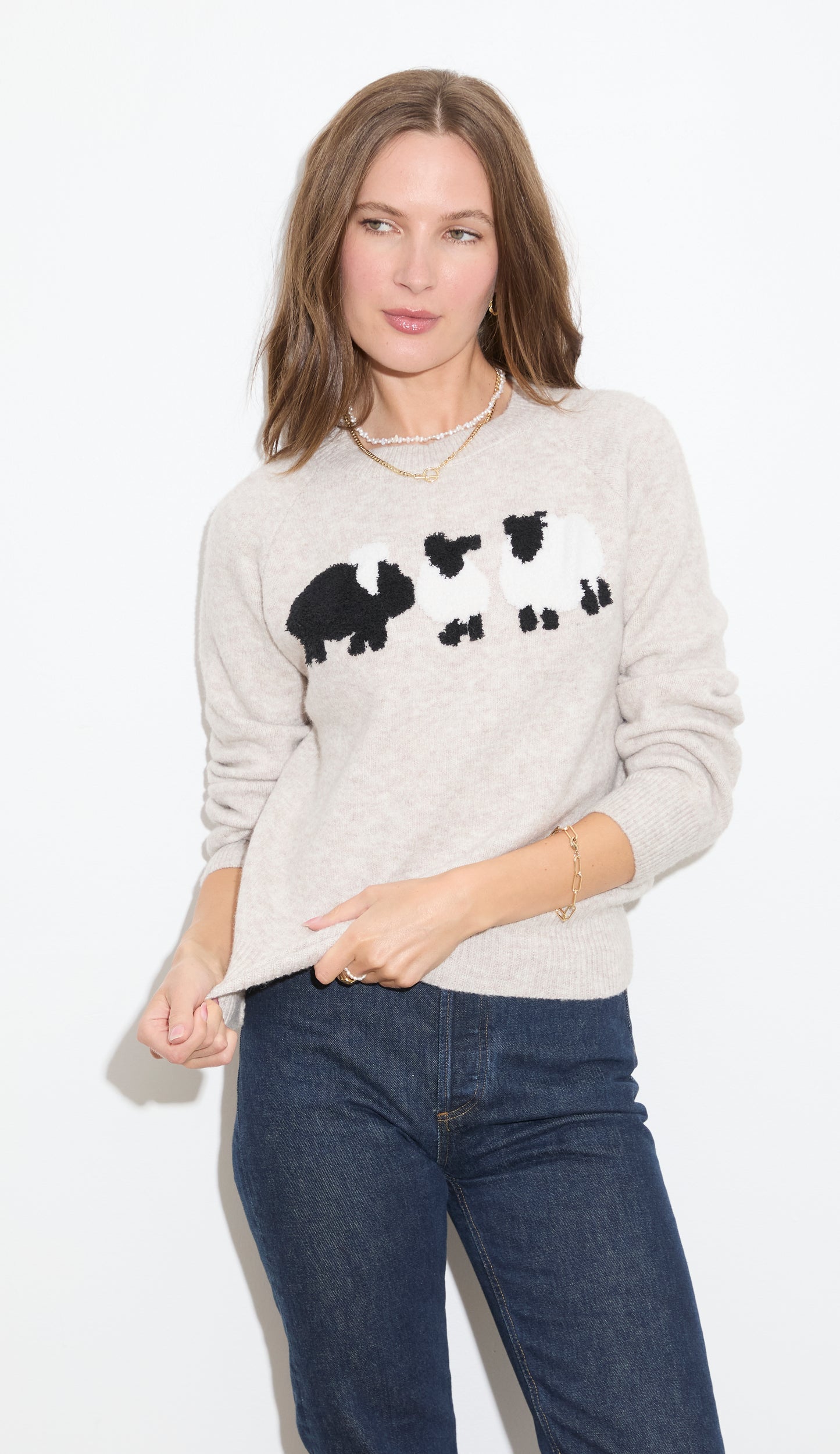 BLACK SHEEP SWEATER