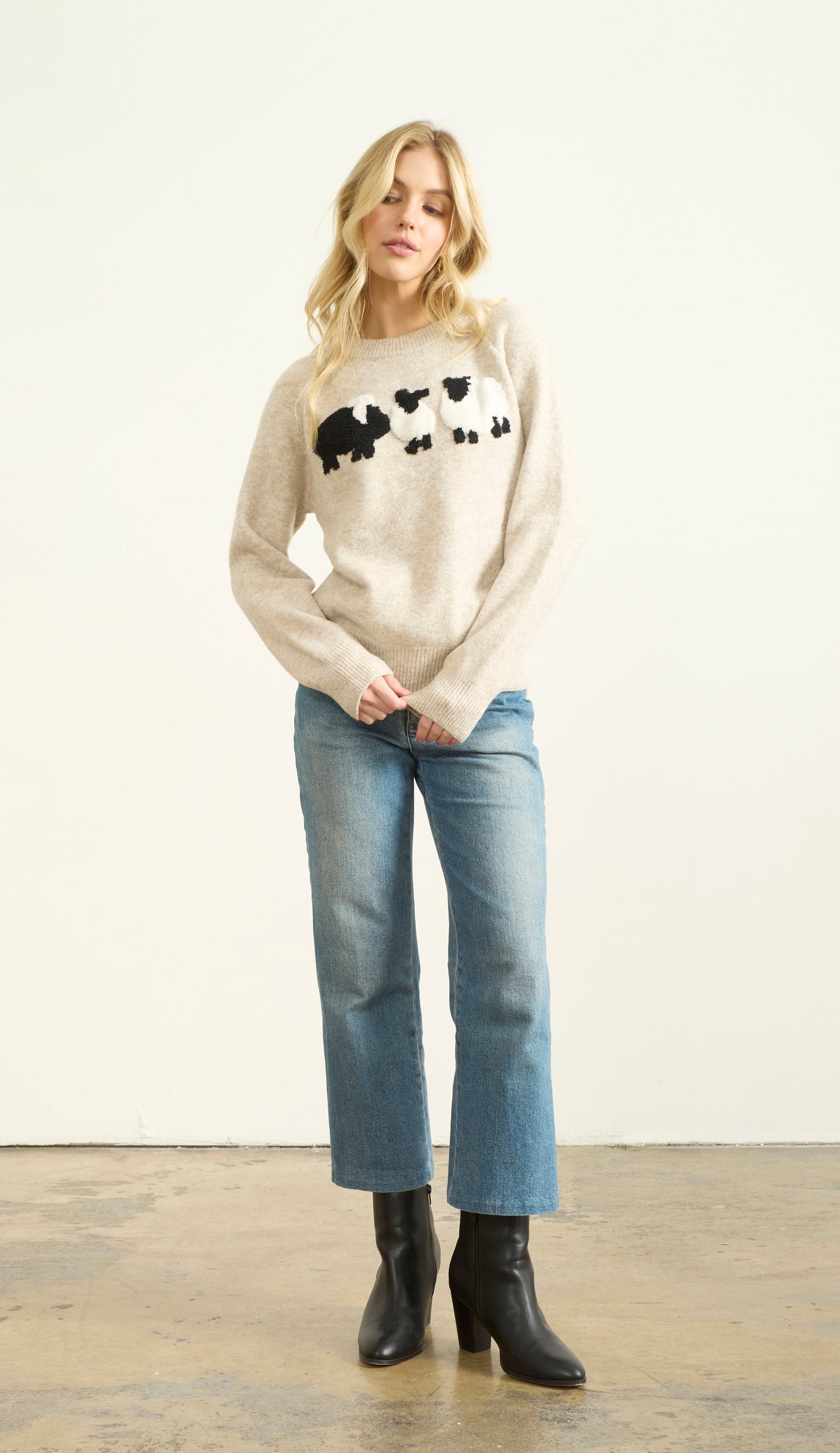 BLACK SHEEP SWEATER