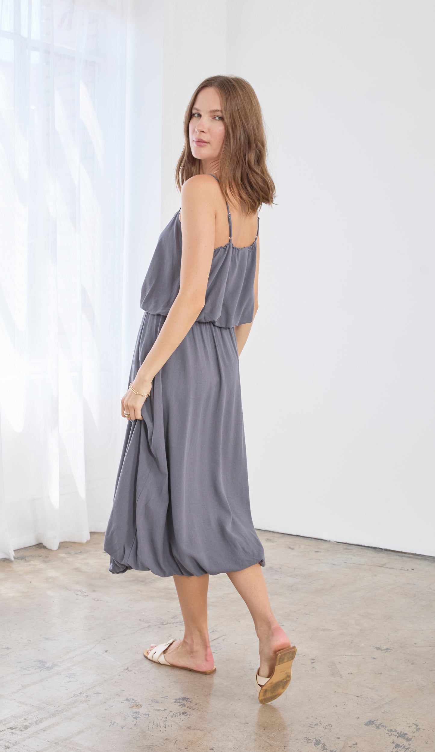 BUBBLE MIDI SKIRT