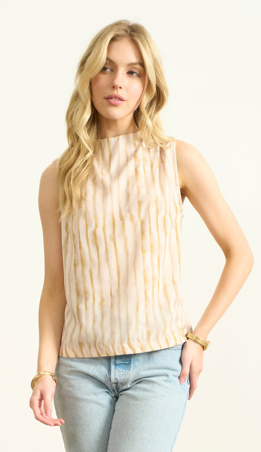 HIGH NECK SLVLSS TOP