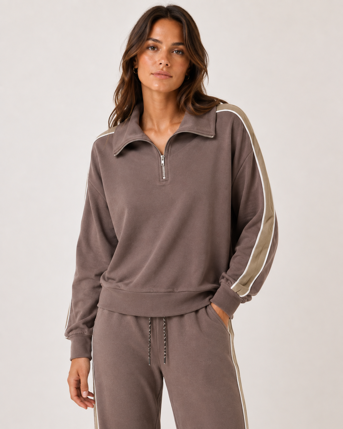 QUARTER ZIP PULLOVER