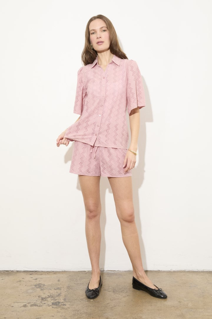 EYELET SHORTS WITH DRAWSTRING